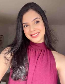 Larissa Pereira Decoló