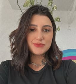 Débora Felipini