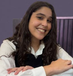 Anna Laura De Oliveira Kallas