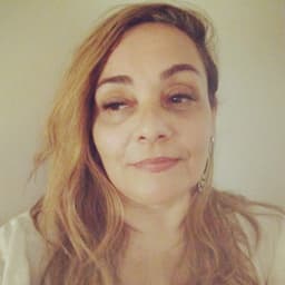 Kátia Apostólico Nogueira