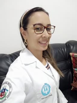 Keila Ferraz Leite De Barros