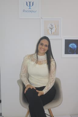 Silvia Oliveira De Almeida Ferreira