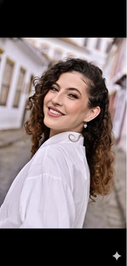 Julia Fiuza Franco Monteiro Prado Prado